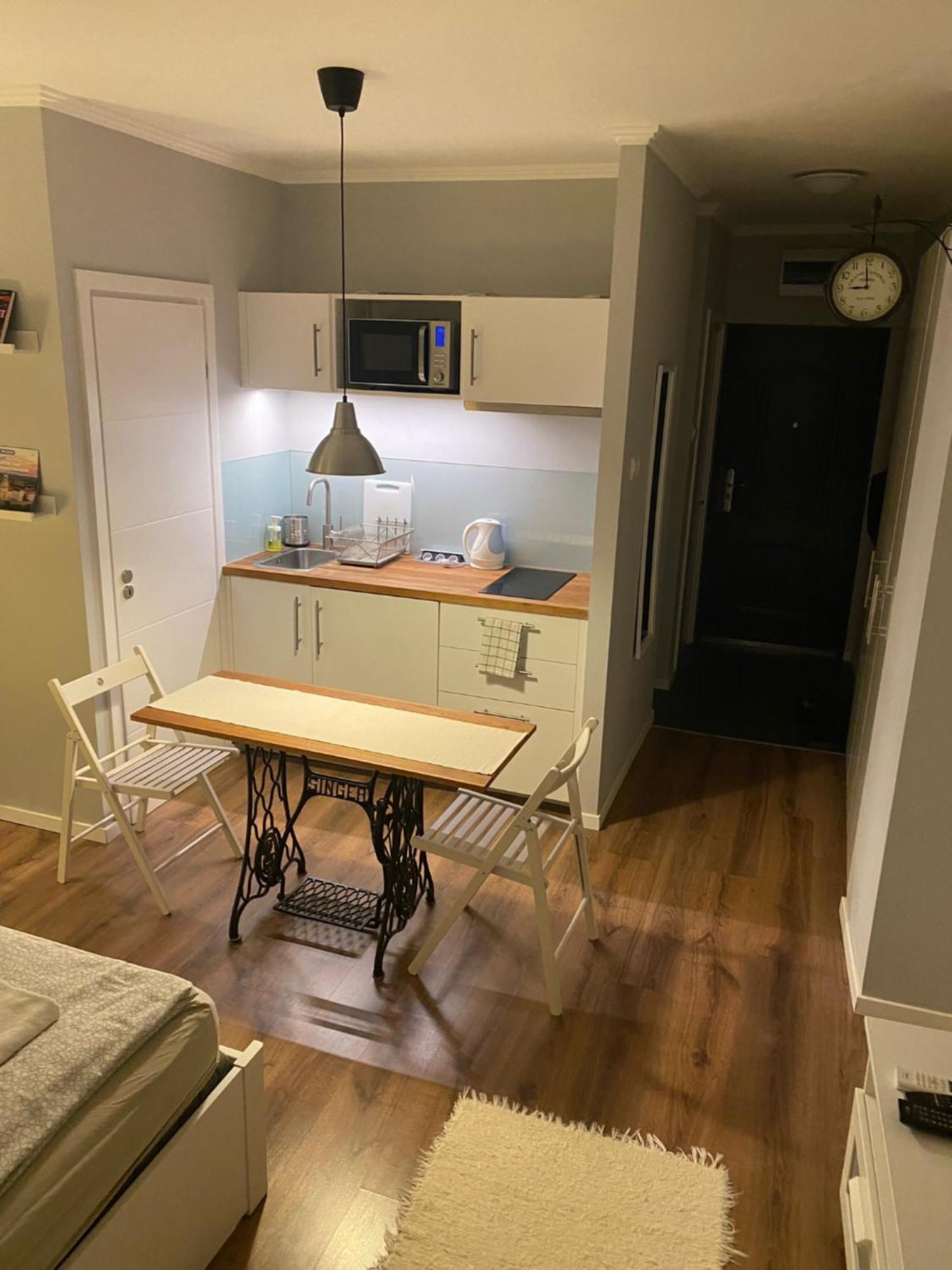 B&B Apartman Eger Ngoại thất bức ảnh